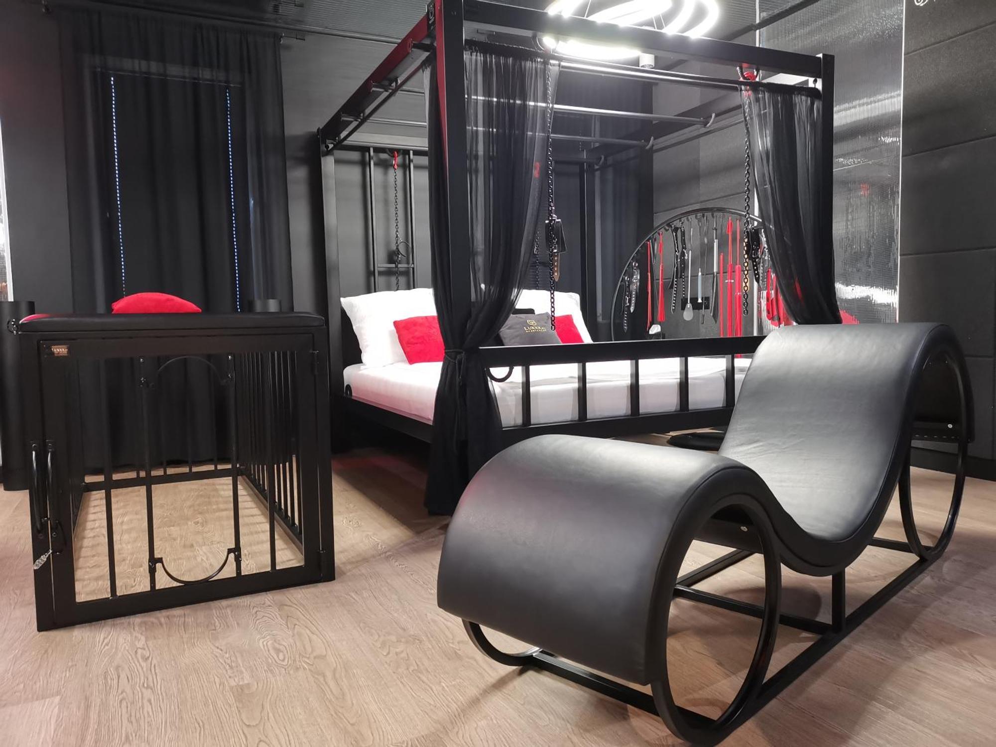 Bdsm Apartament Czestochowa Luxxx - Adults Only - Tylko Dla Doroslych Экстерьер фото